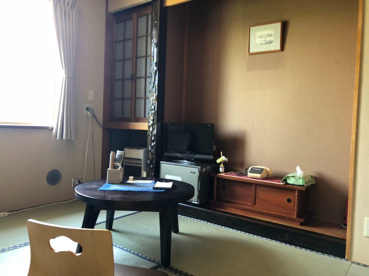 Готель Tabinoyado Saikawa Kuroishi Екстер'єр фото